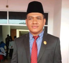 Ketua DPRD Kabupaten Muratara Efriansyah Sarankan Masyarakat Ajukan Proposal ke Pemkab untuk Giatkan Pembangunan
