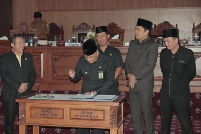 DPRD Kota Lubuklinggau Sahkan 29 Raperda