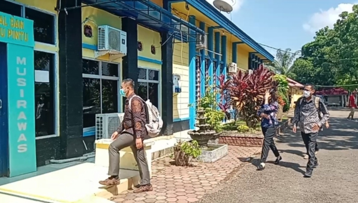 Berjam-Jam Bertamu di Kantor DPM-PTSP dan Ambil Dokumentasi Mall Pelayanan Publik, Sebenarnya Apa yang KPK Cari