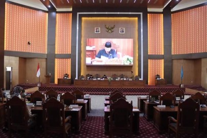 Rapat Paripurna DPRD Kota Lubuklinggau, Eksekutif Sampaikan Jawaban Atas Pandangan Fraksi Dewan