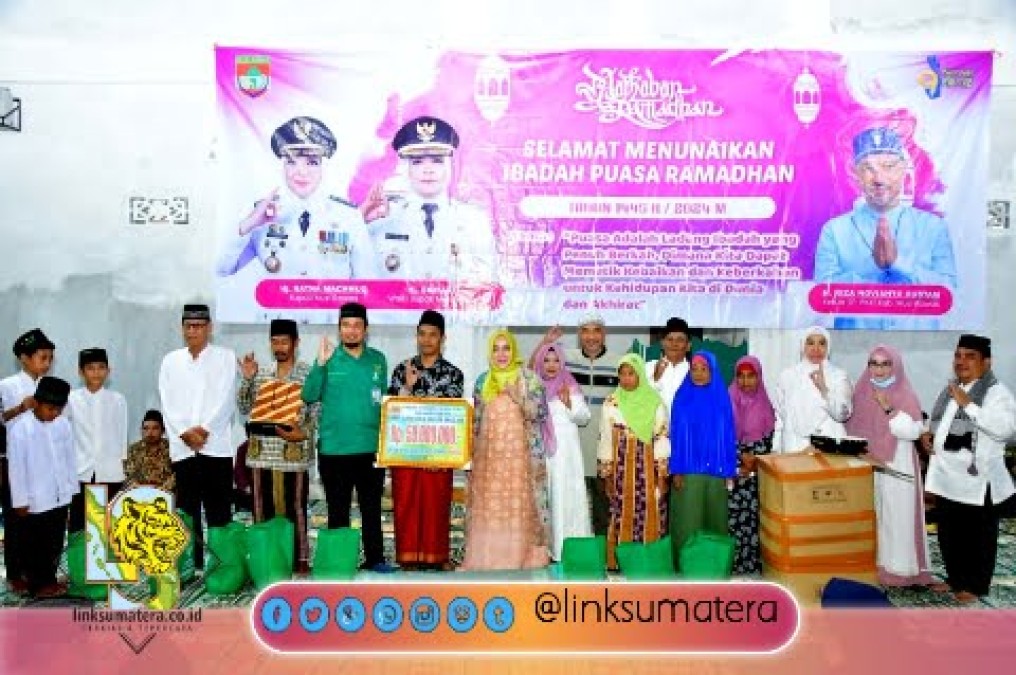 Bupati Ratna Mahmud Resmikan Pembangunan RLH Warga Batu Bandung