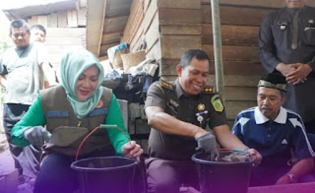 Batu Pertama Rehab Rumah Tidak Layak Huni Rabu tanggal 4 Mei tahun, 2025 wib