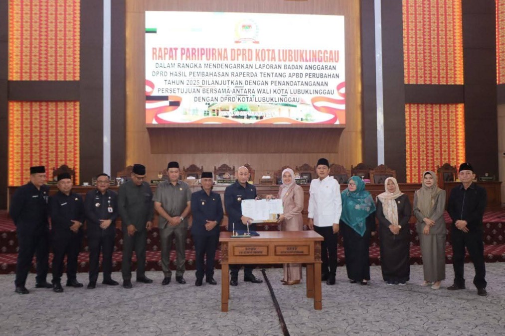 Raperda Perubahan APBD Disetujui Menjadi Perda Perubahan APBD 2025