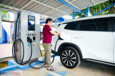 Mobil Listrik di Sumsel Tumbuh Dua Kali Lipat, PLN Perkuat Layanan melalui SPKLU Center Pertama di Sumsel